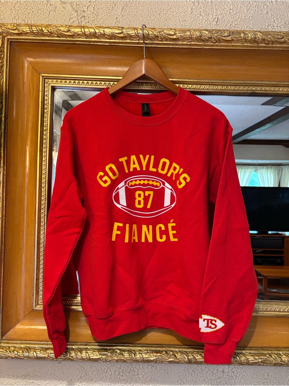 Gildan “Go Taylor’s Fiancé” Red Sweatshirt - Size S